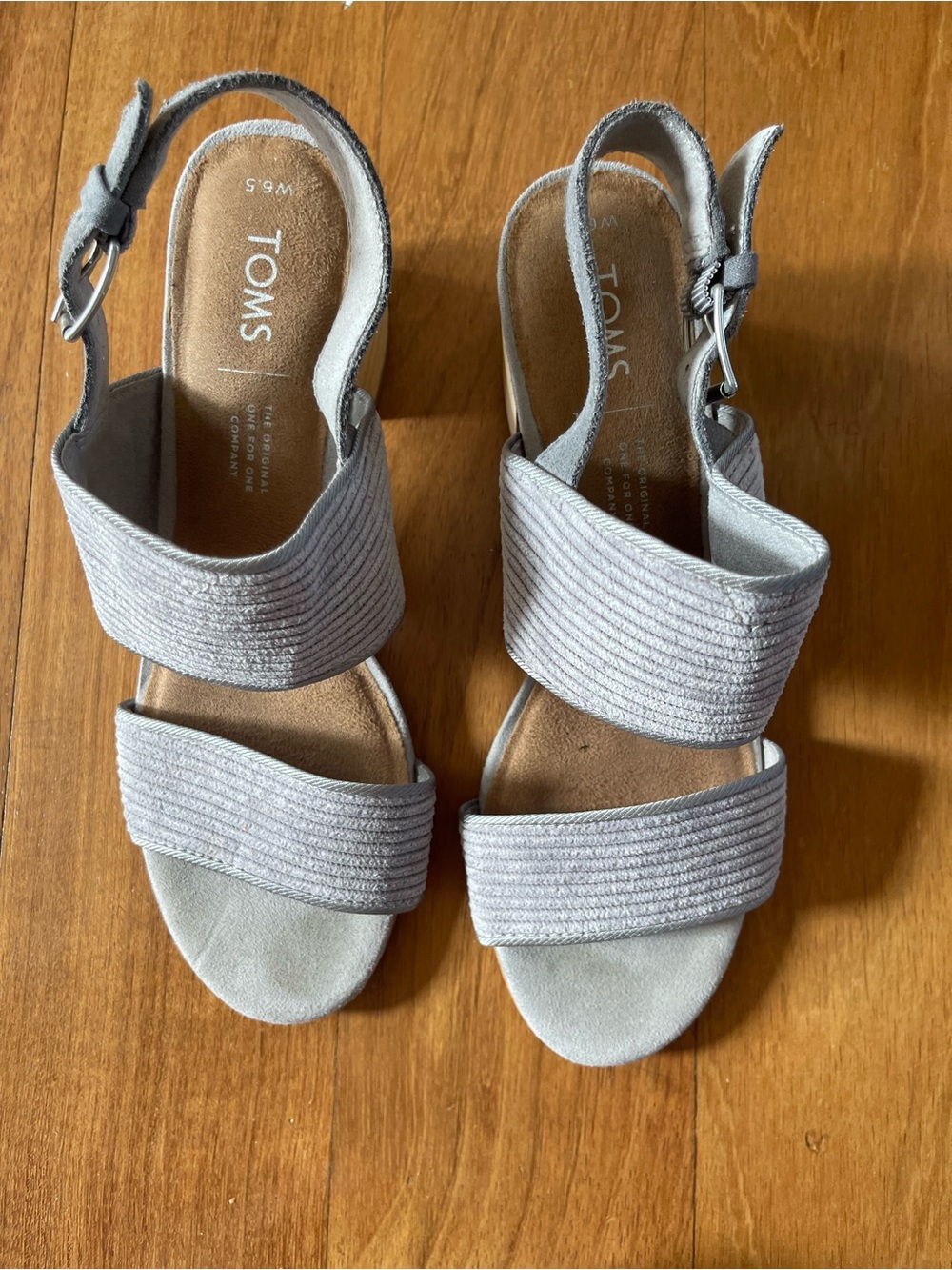 TOMS Women's Monica Light Gray Suede Strap Sandals Block Heels - Picture 2 of 6